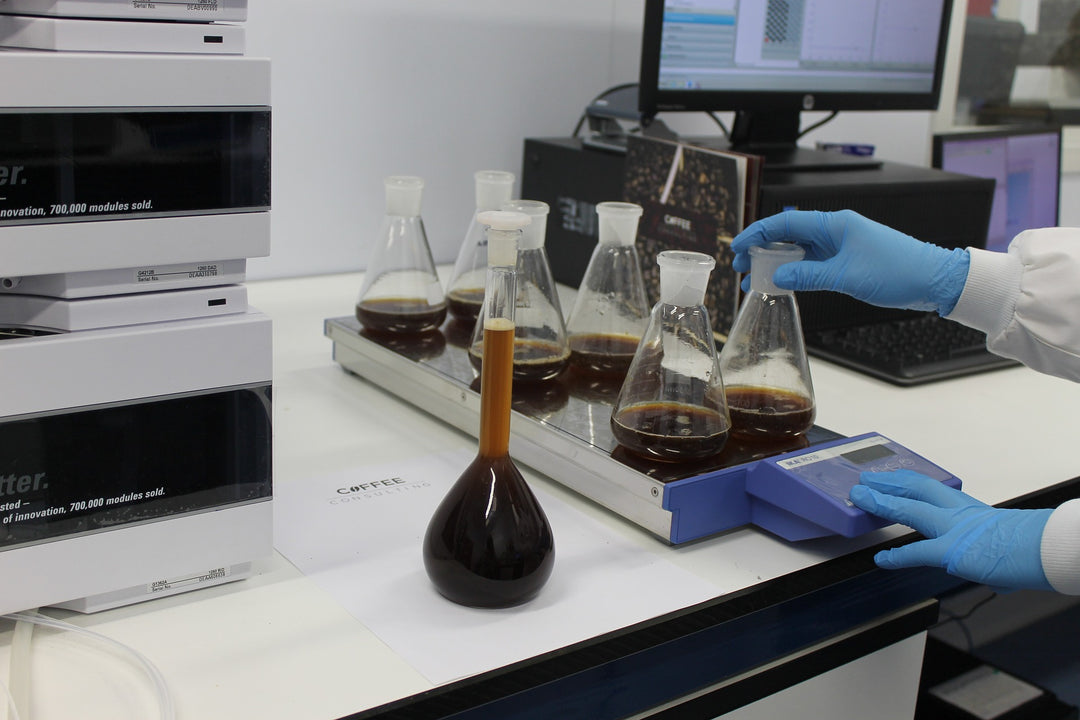 RETOS DE LOS LABORATORIOS DURANTE Y POSPANDEMIA